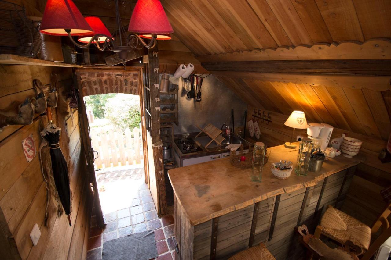 Gite "Le Refuge" Dans Un Domaine De 7Ha Au Calme Vimoutiers 외부 사진