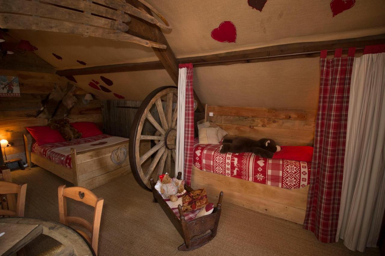 Gite "Le Refuge" Dans Un Domaine De 7Ha Au Calme Vimoutiers 외부 사진