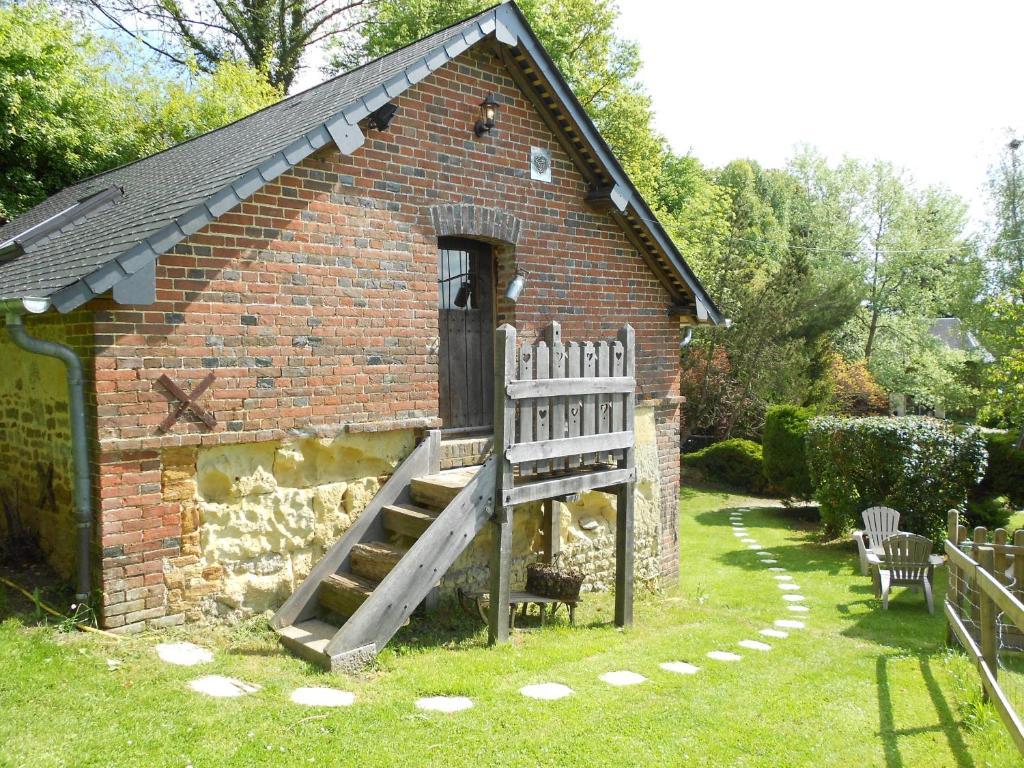 Gite "Le Refuge" Dans Un Domaine De 7Ha Au Calme Vimoutiers 외부 사진